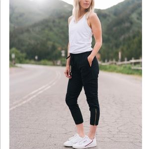 Zyia- everywhere joggers